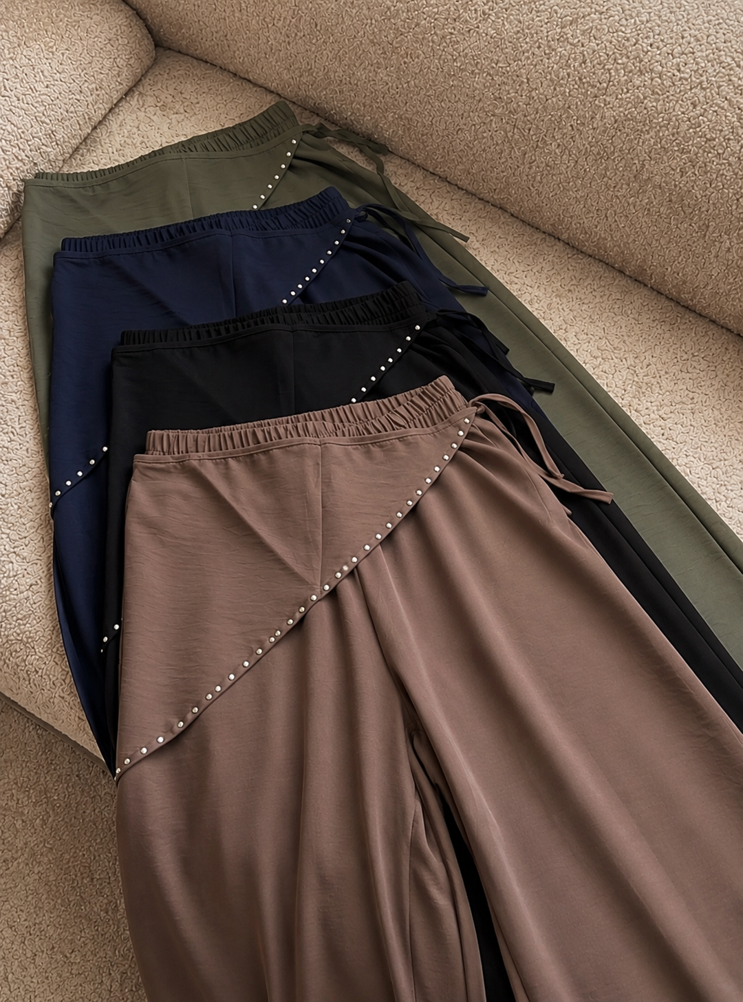 Scarfy pants